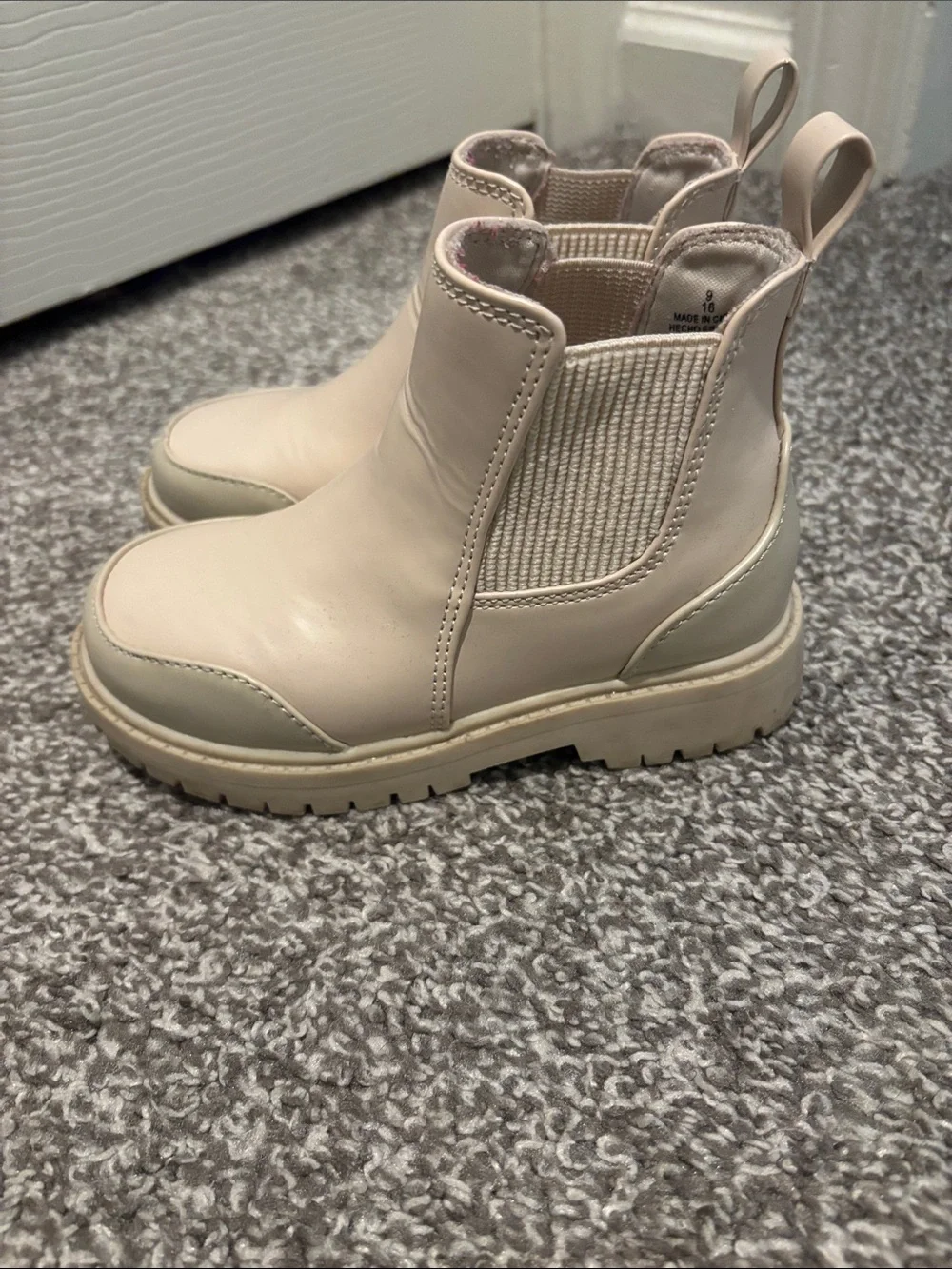 Old Navy Kids Beige Chelsea Boots with Light Taupe Accents
